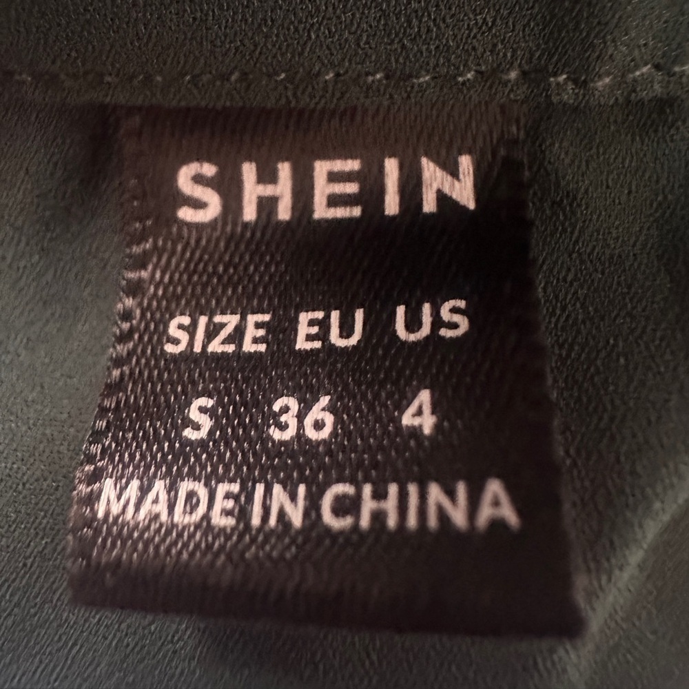 SHEIN Dark Green Long Sleeve V-Neck Blouse - Picture 3 of 3